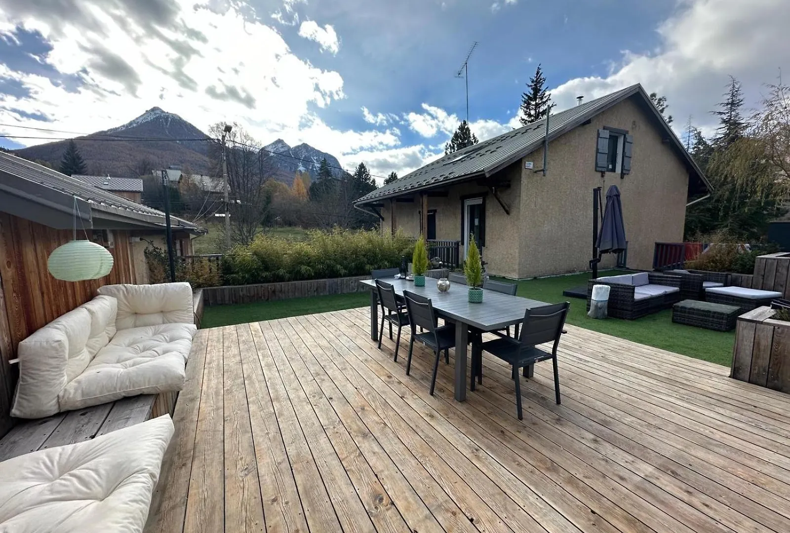 Bed and Breakfast Papillon 05 à Briançon 0*,  France