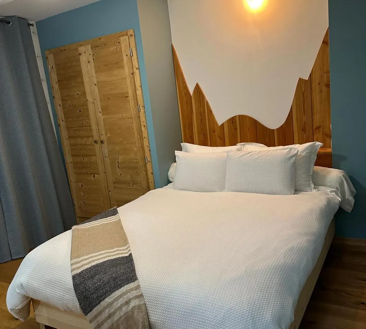 Bed and Breakfast Papillon 05 à Briançon Couette-café